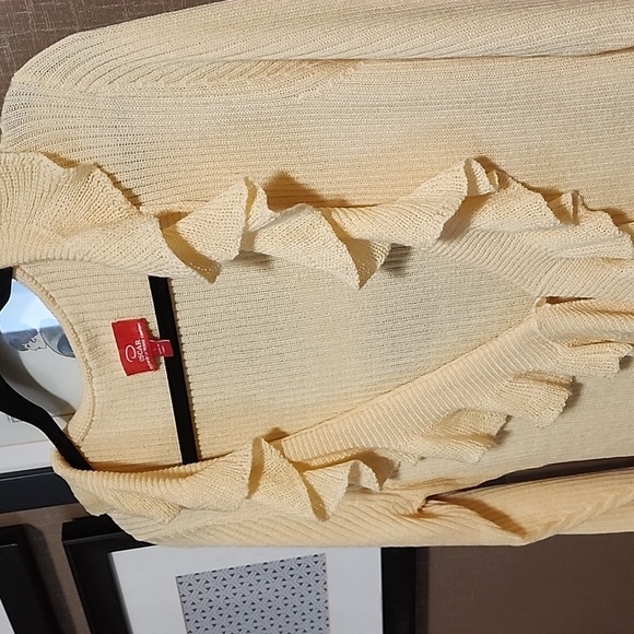 Oscar De La Renta Knit Cardigan - Picture 5 of 9